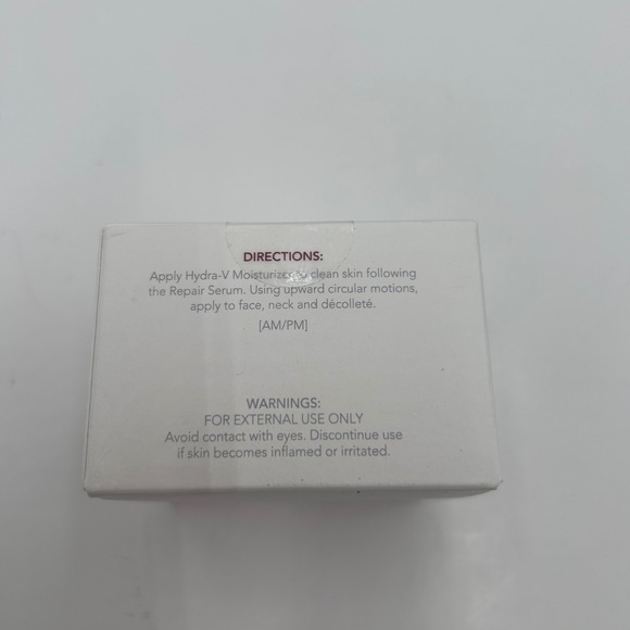 Lorde + Belle Hydra-V Moisturizer 2 fl oz Ceramide HA3 Beta-Glucan Face Cream - Picture 5 of 9